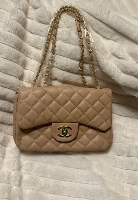 Cc flap bag